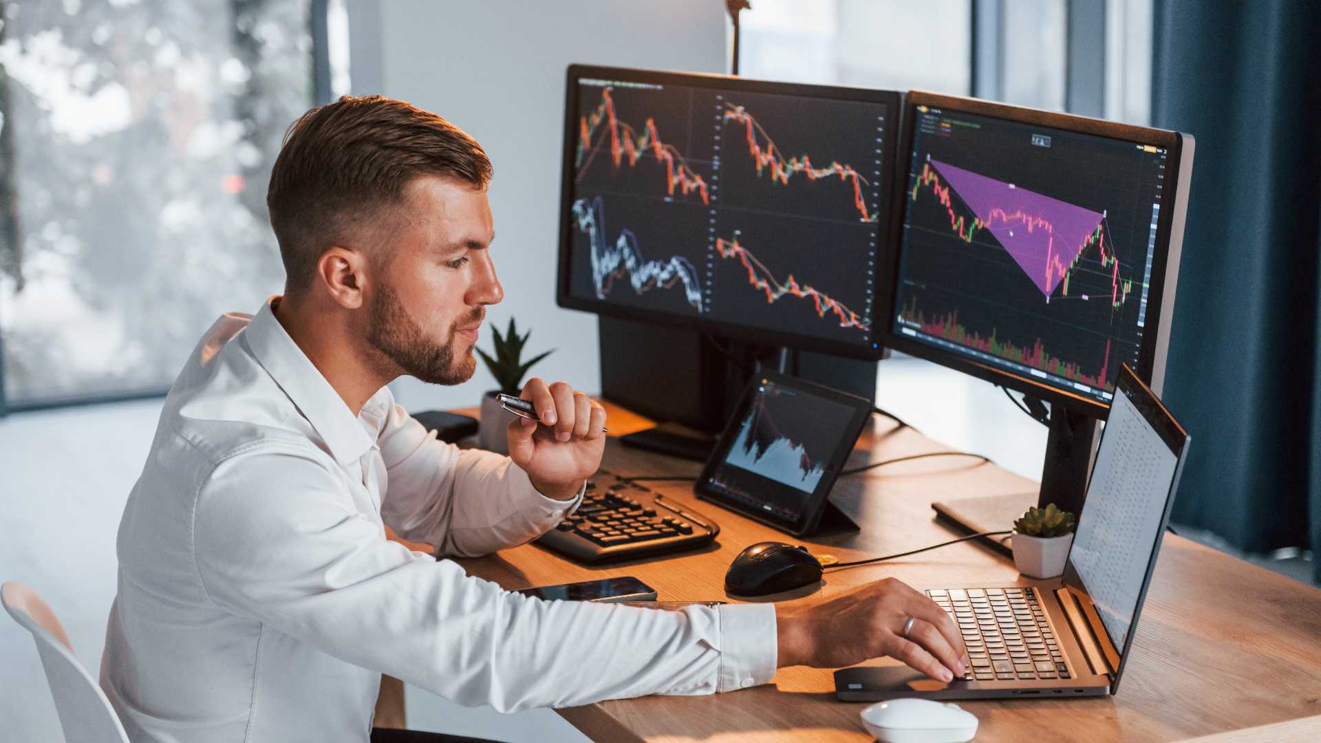 Parc Computers Quels sont les composants d'un parc informatique - Synexia